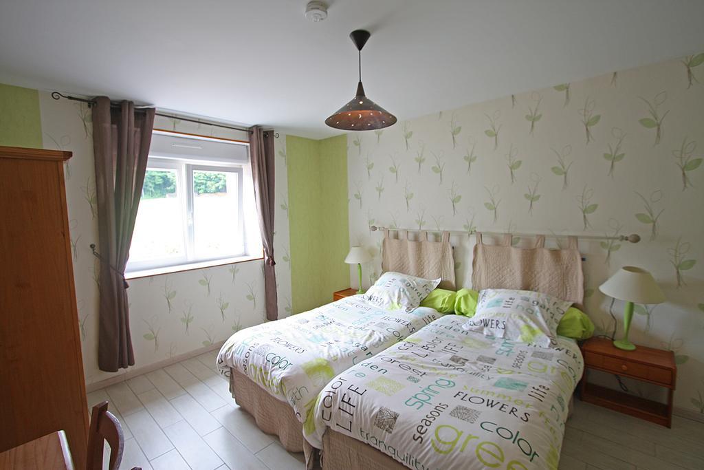 Chambres Et Table D'Hotes La Trottelee Bellefontaine  Cameră foto