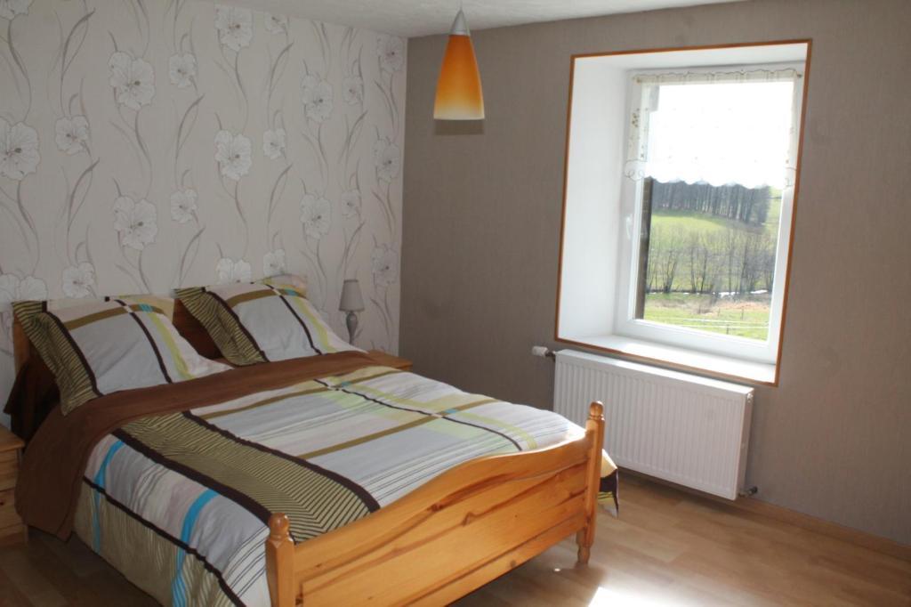 Chambres Et Table D'Hotes La Trottelee Bellefontaine  Cameră foto